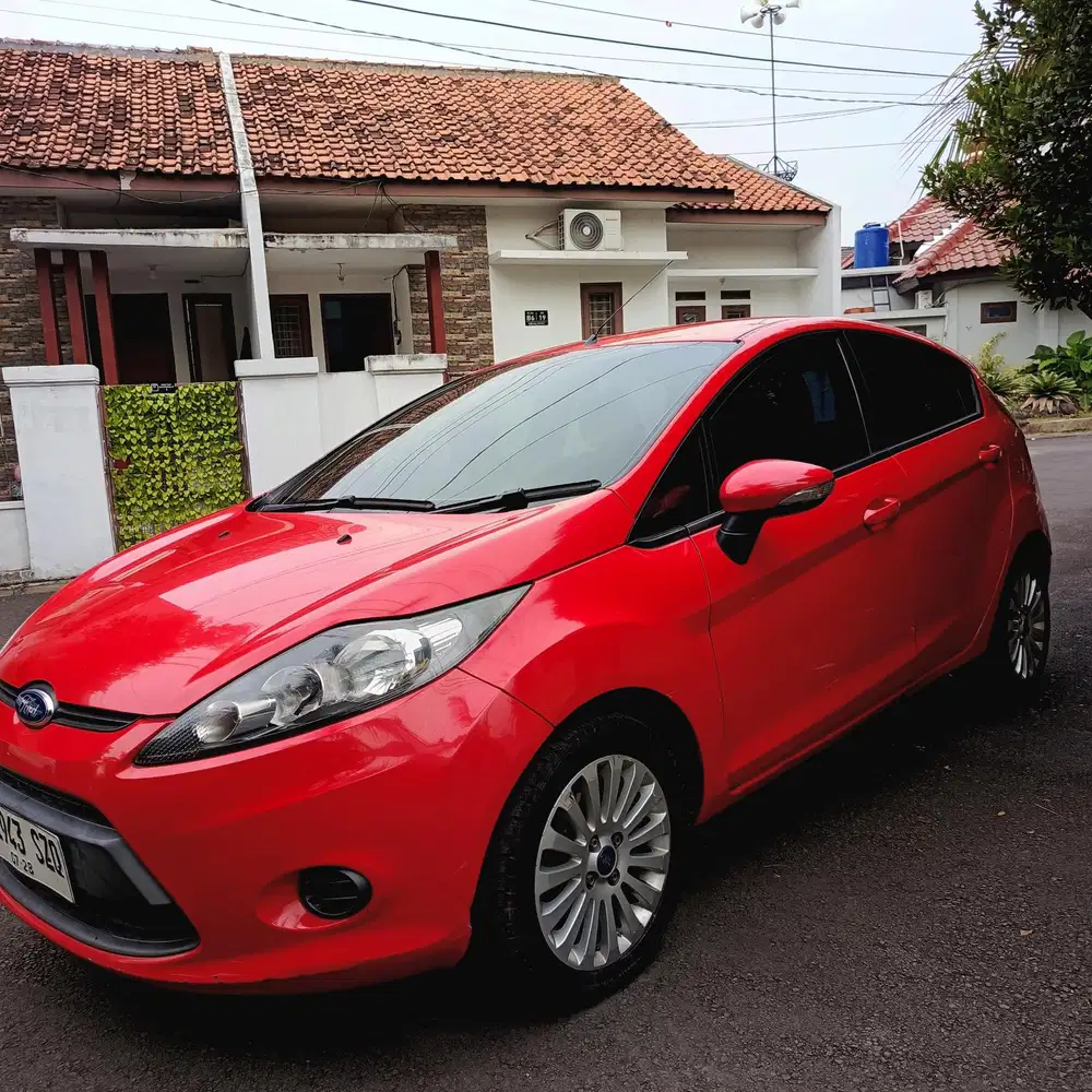 Ford Fiesta 2012 1.4 Trend- AT Bensin