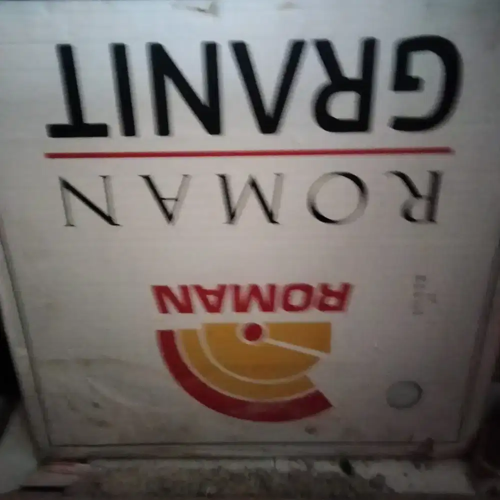 Granit ukuran 60x60