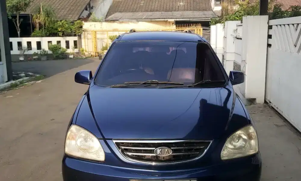 Jual mobil Kia Carens II tahun 2003