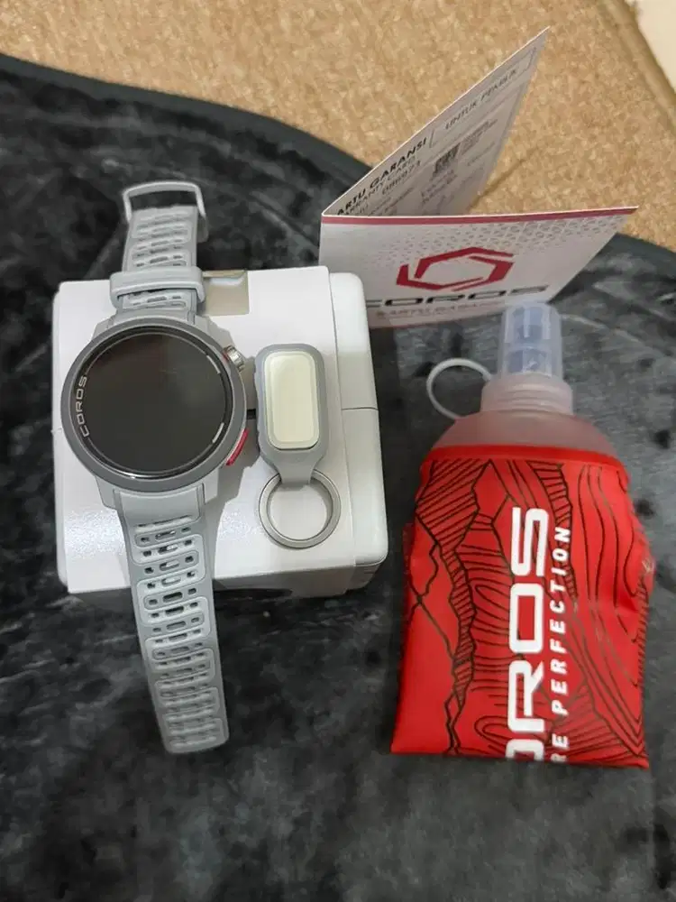 Jam tangan Coros pace pro amoled gps
