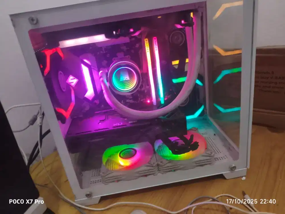 JUAL PC GAMING | RYZEN 5500 | RX 6600XT | 2TB gen3&4 | 16 GB RAM