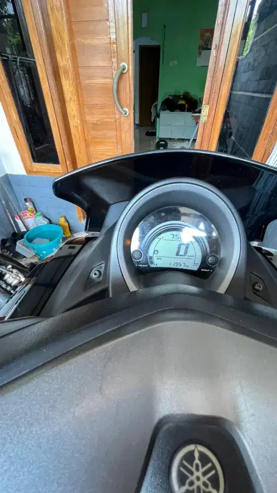 YAMAHA NMAX ABS