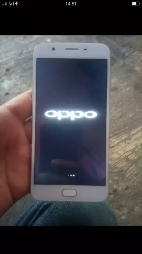 Jual oppo f1s minun folume suara aja g ada selebih y aman