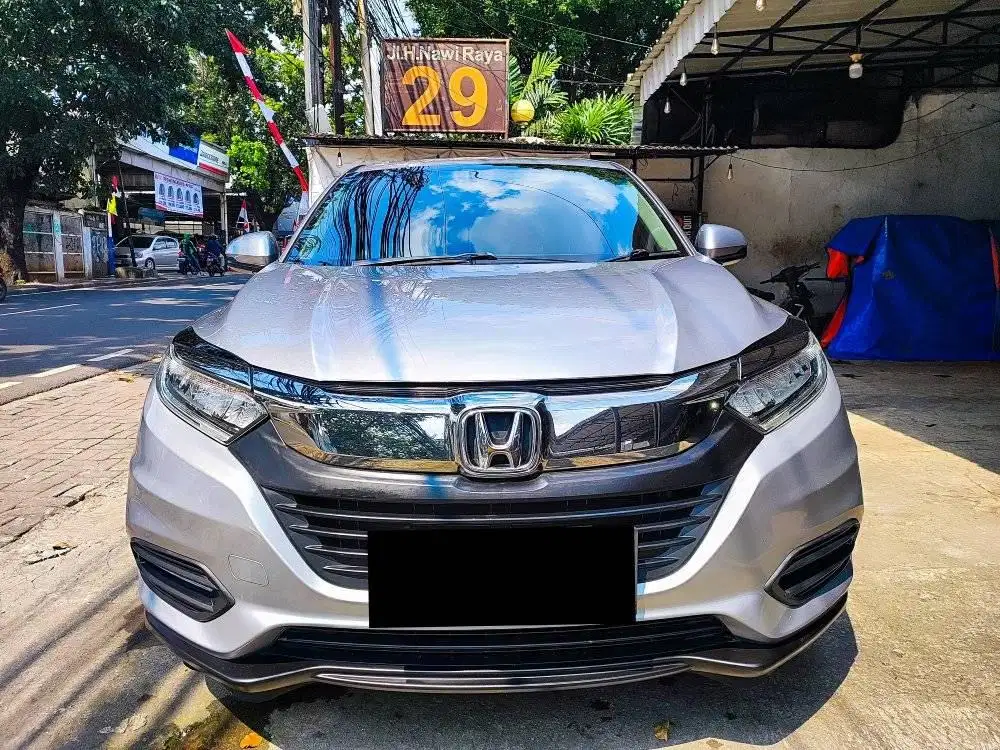 (LOW Km 60 rb an)Honda Hrv 1.5 SE AT 2019 ISTIMEWA Barang Simpanan