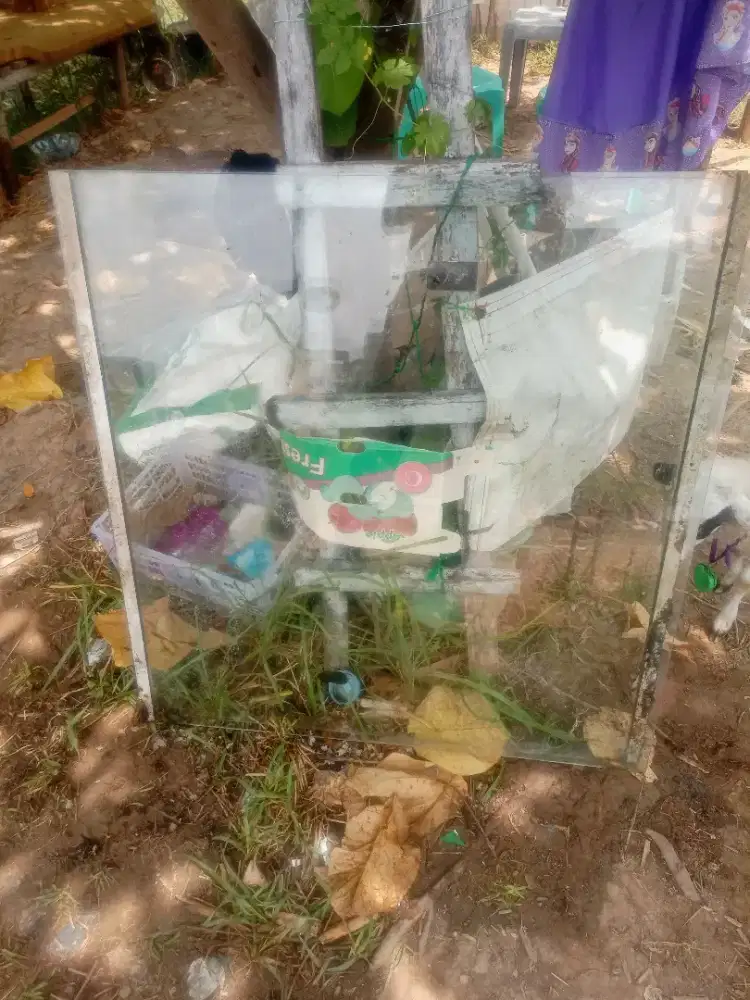 Kaca bekas pakai bisa buat jendela