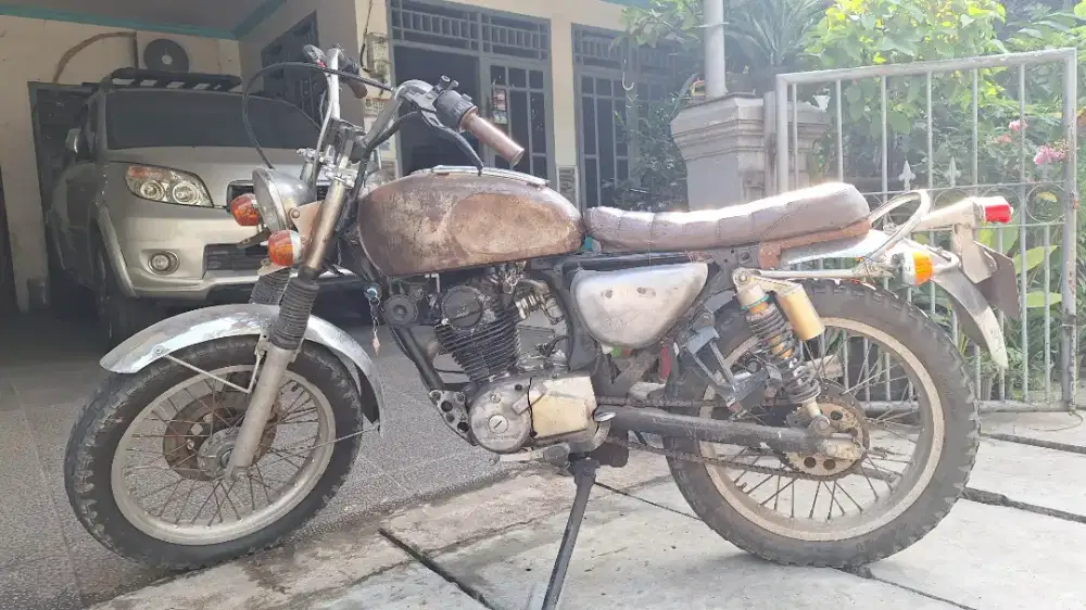 Motor Custom British GL Pro