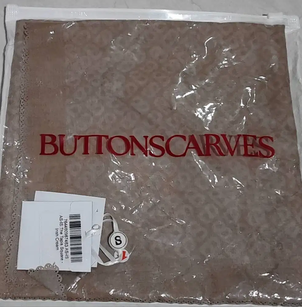 Buttonscarves Tapis As Is warna Irish Cream