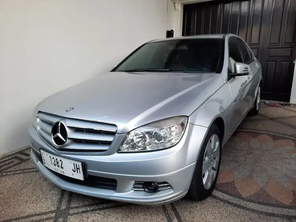 Mercy C 200 Km74rb Simpanan Tiada duanya