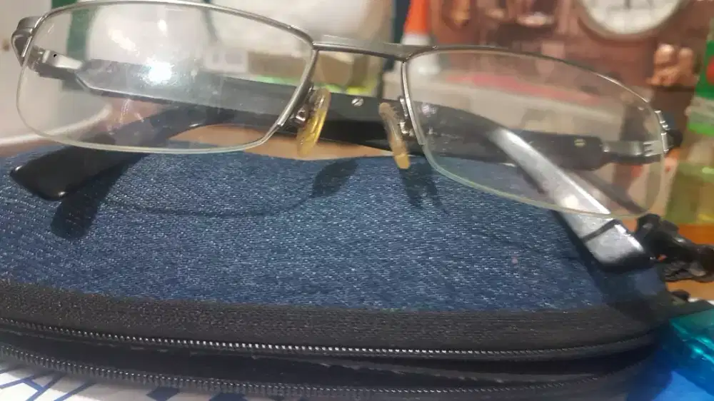 frame kacamata framless amor