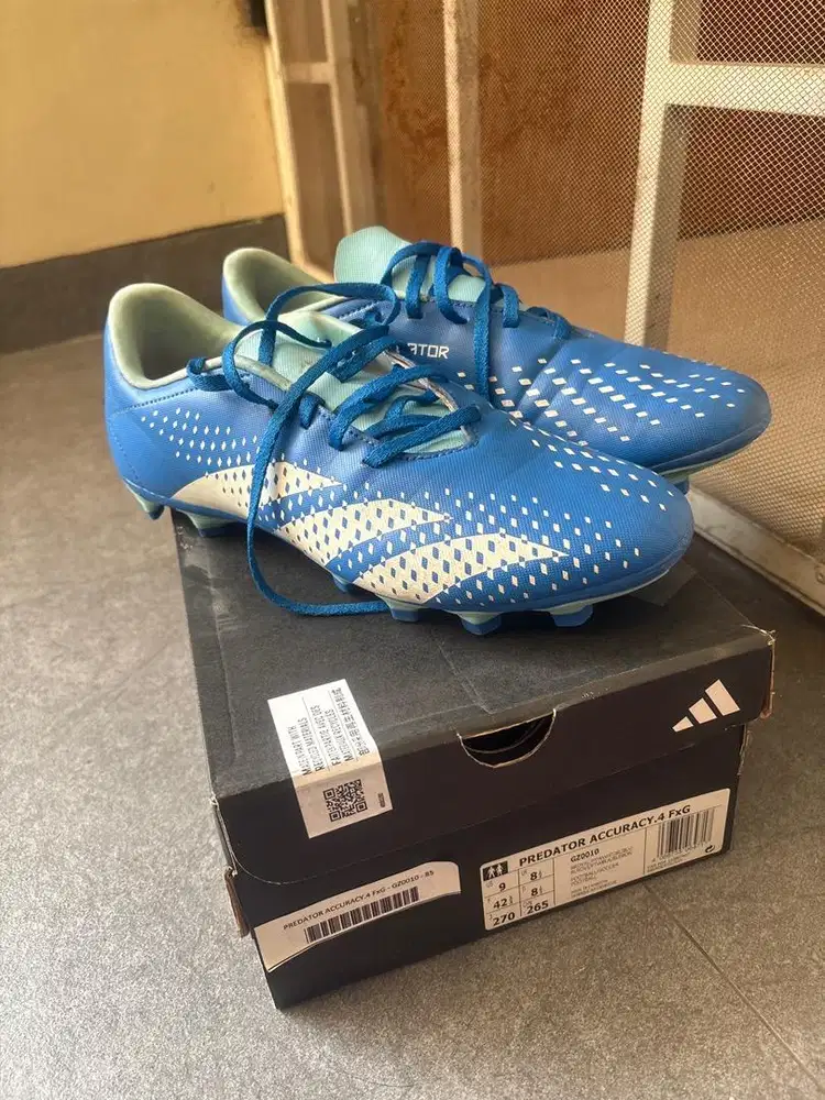 Sepatu Bola Adidas Predator FG.4 Ori
