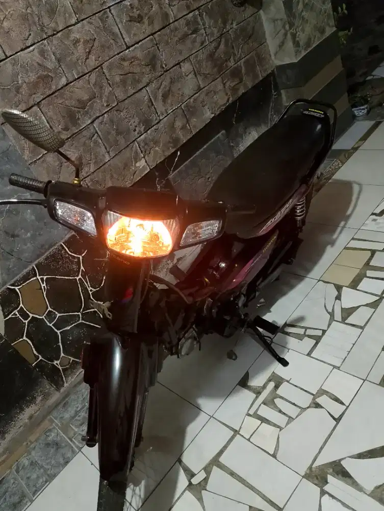 Honda Astrea grand