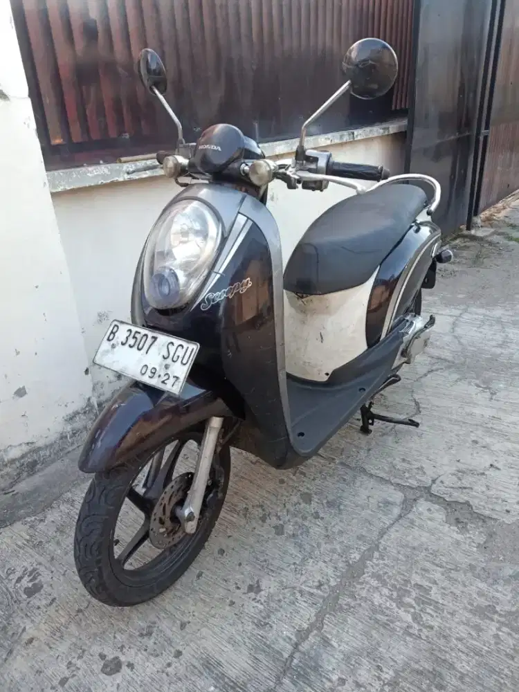Honda Scoopy karbu 2012