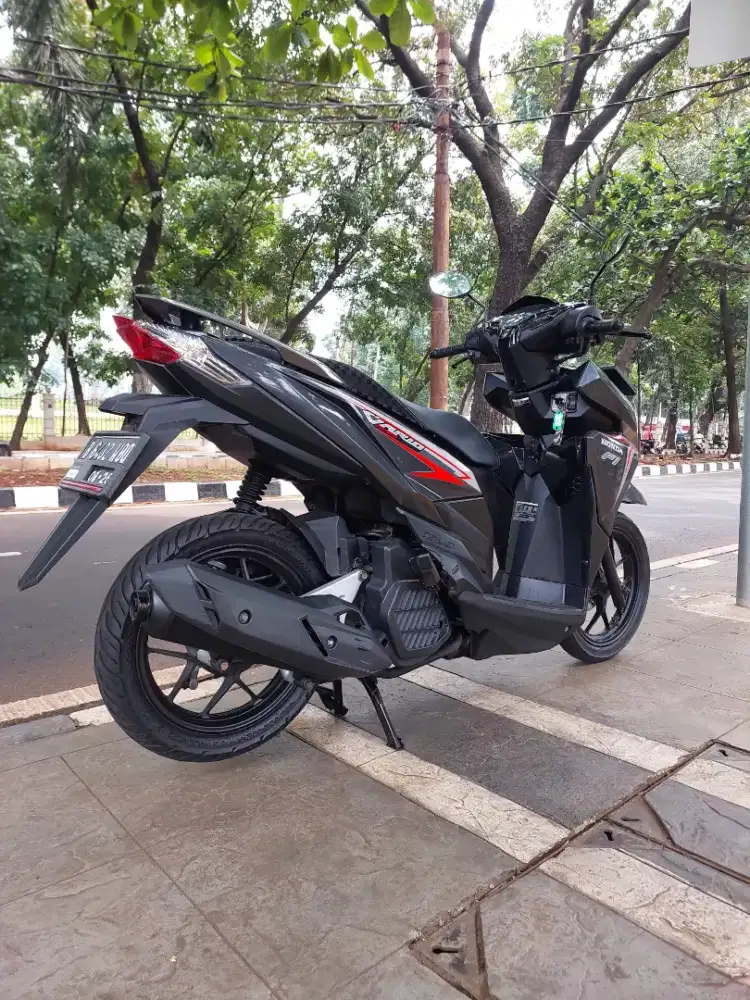 DIJUAL CASH HONDA VARIO 125 LED OLD CBS THN 2016 PAJAK IDUP SIAP PAKAI