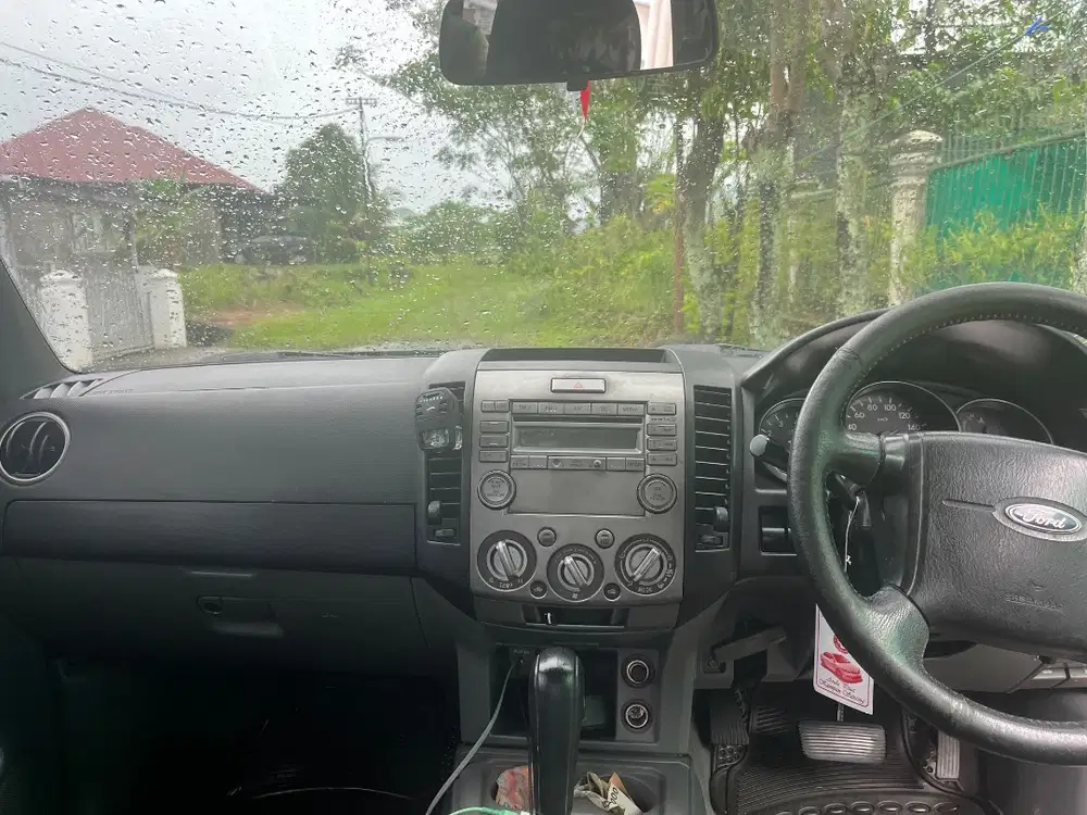 Ford Ranger 2.5 XLT Matic