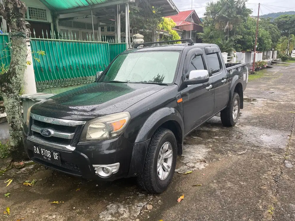 Ford Ranger 2.5 XLT Matic