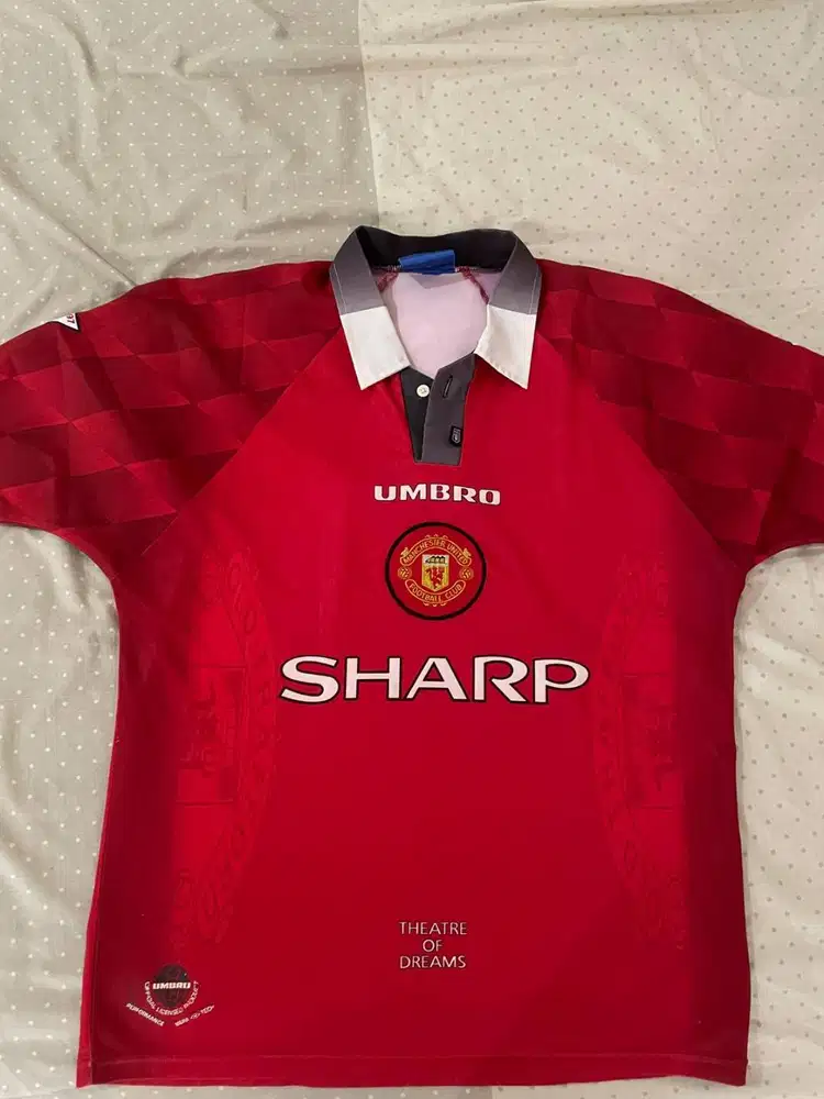 DIJUAL – Original Manchester United 1996/97 Home Jersey