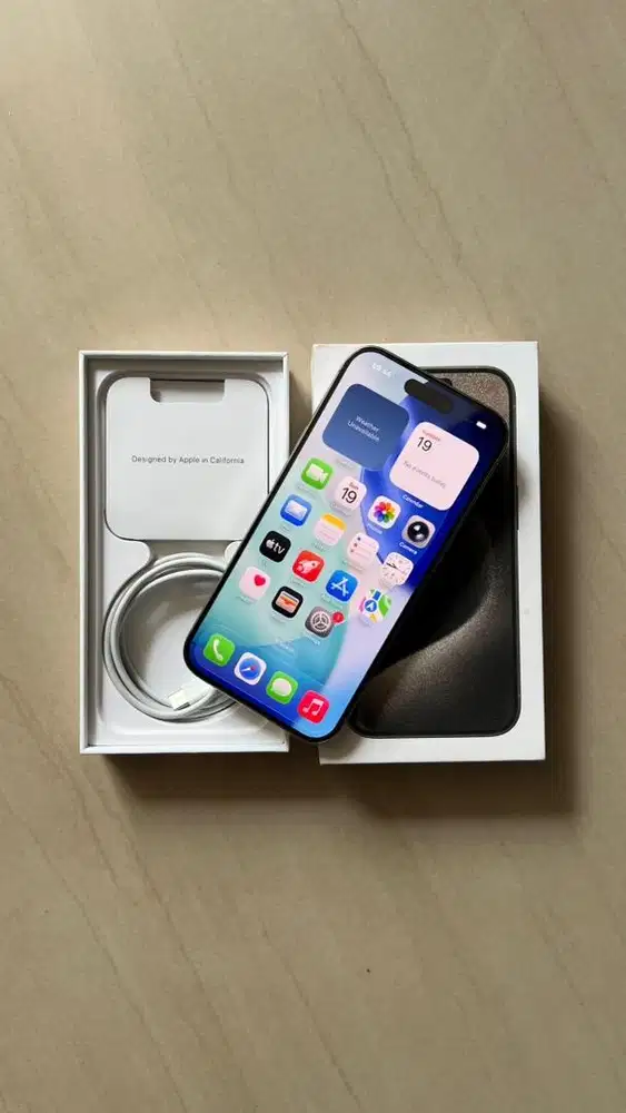 Iphone 15 pro 256Gb, ibox