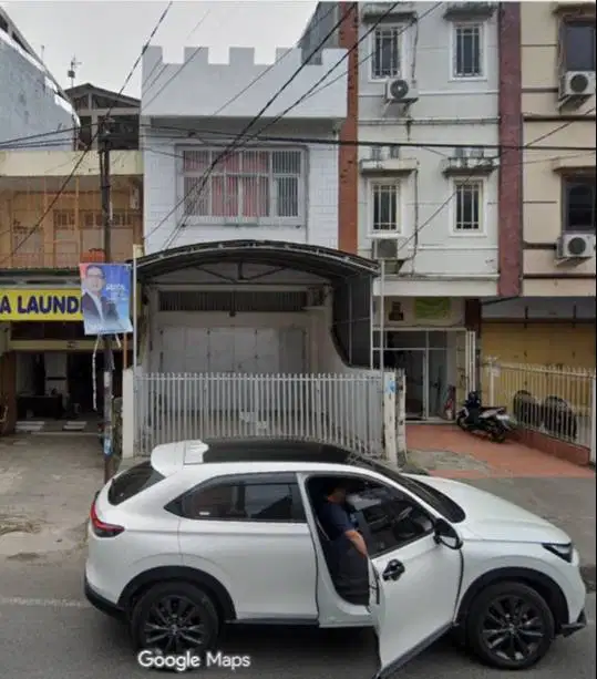 Di Sewakan Ruko untuk Kantor/Tempat Usaha/Toko (Khusus Lantai 1)