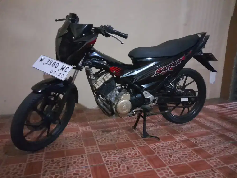 Jual satria fu 2015 lngkp mati