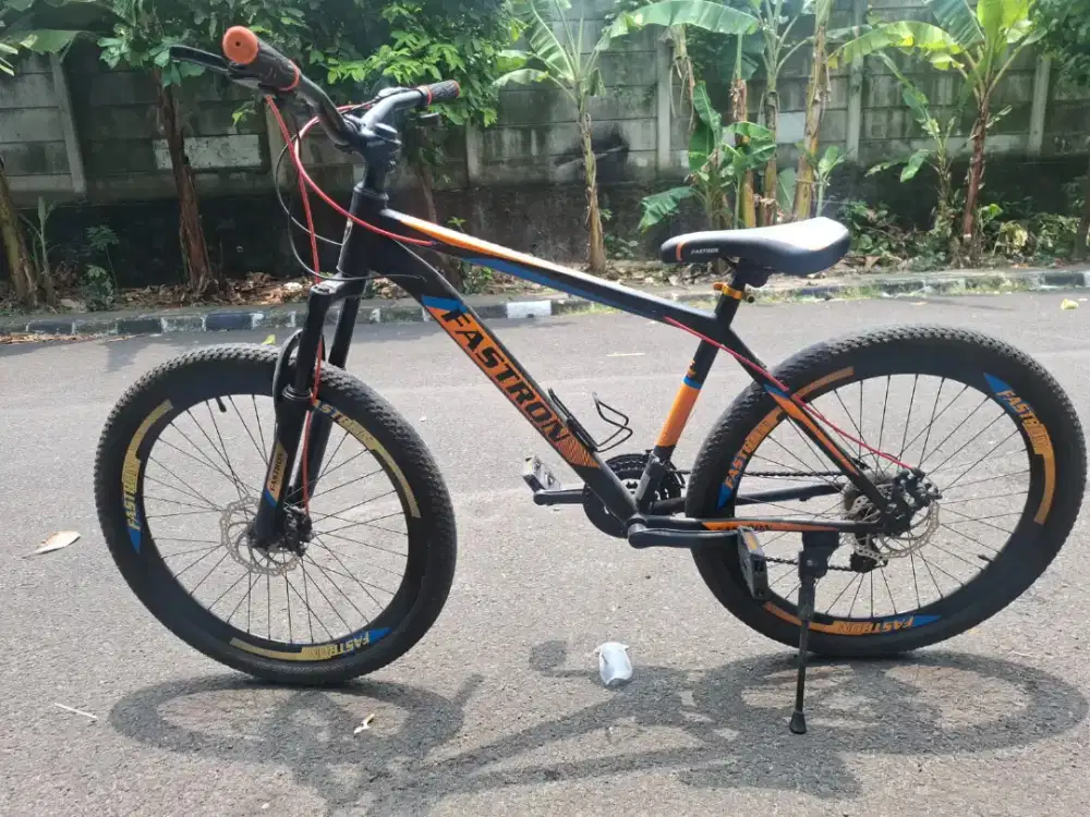 Di jual sepeda gunung