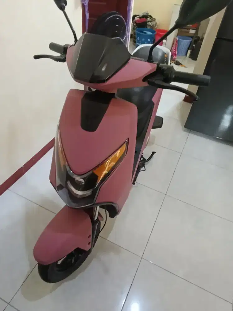SEPEDA LISTRIK UWINFLY D75 2025