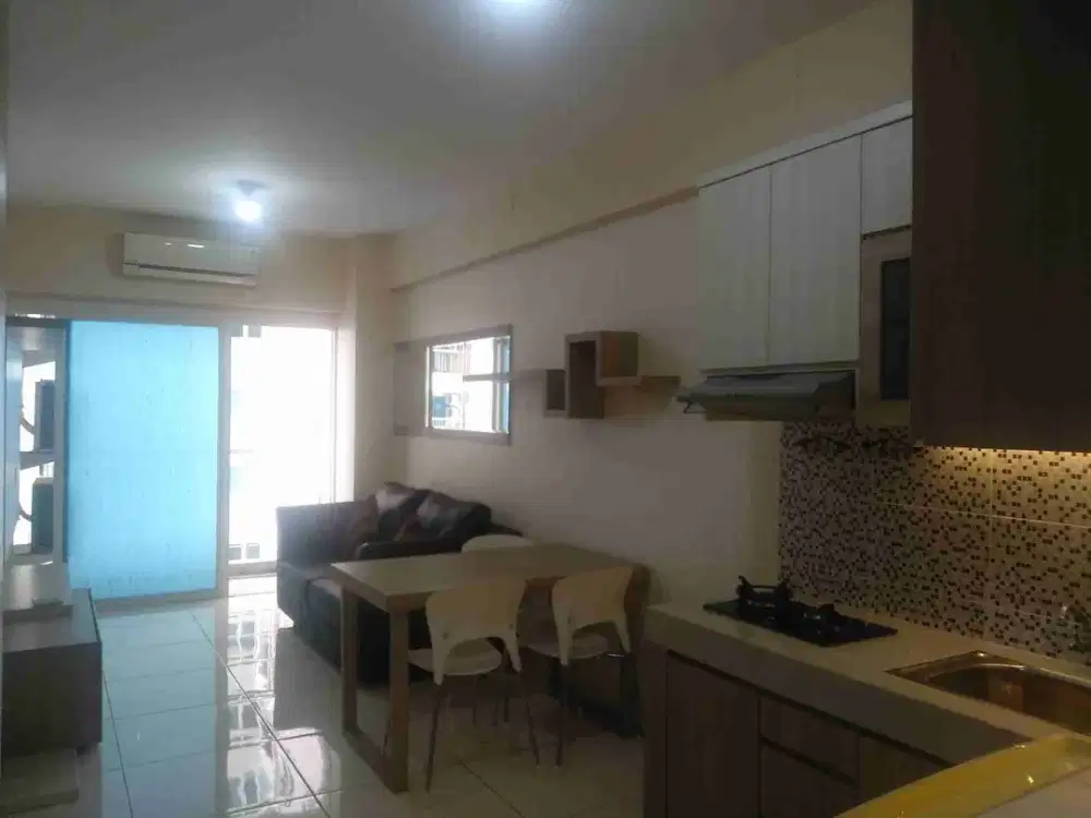 Rent unit baru belum pernah di pakai apartemen puncak bukit golf lantai rendah