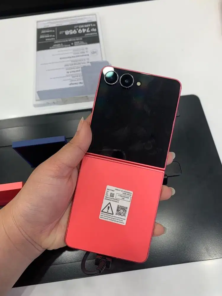 Samsung galaxy flip 7