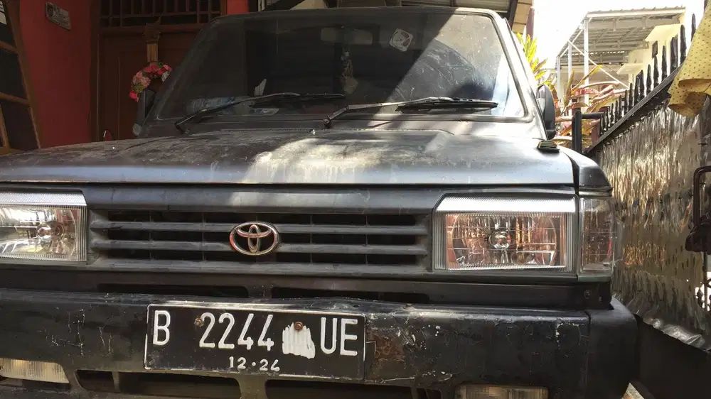 Toyota Kijang 1993 Bensin