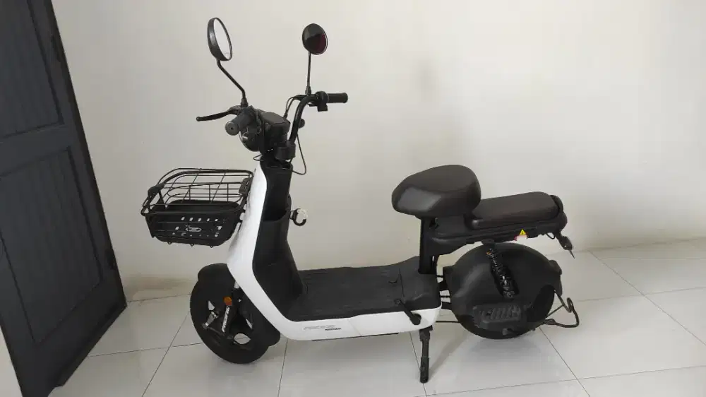 Sepeda Listrik Pasific Astrio