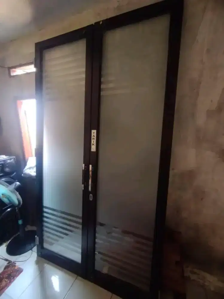 Pintu Kantor Aluminium Baru