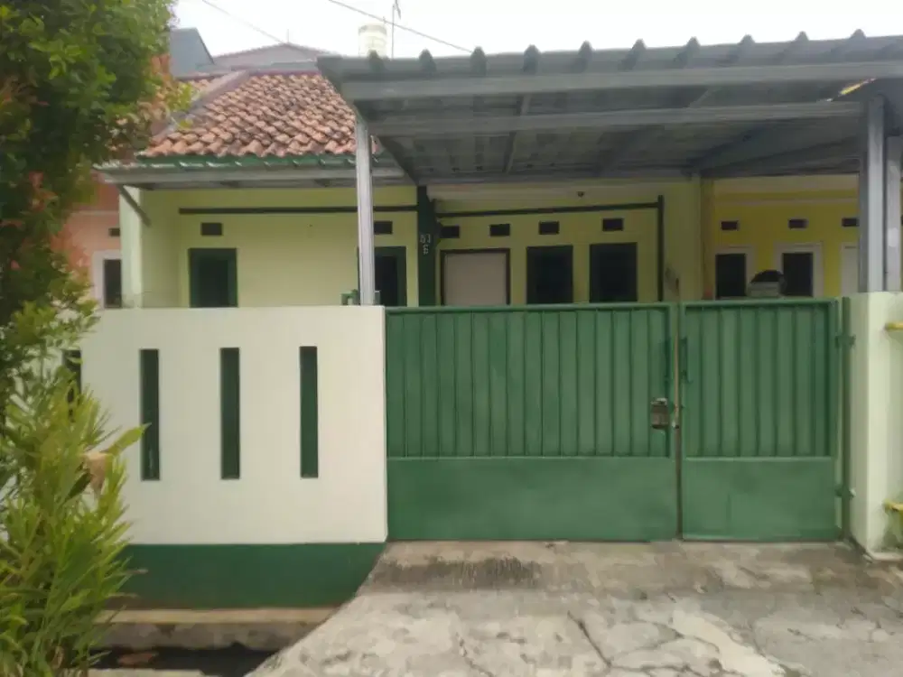 Rumah di sewa kan tahunan