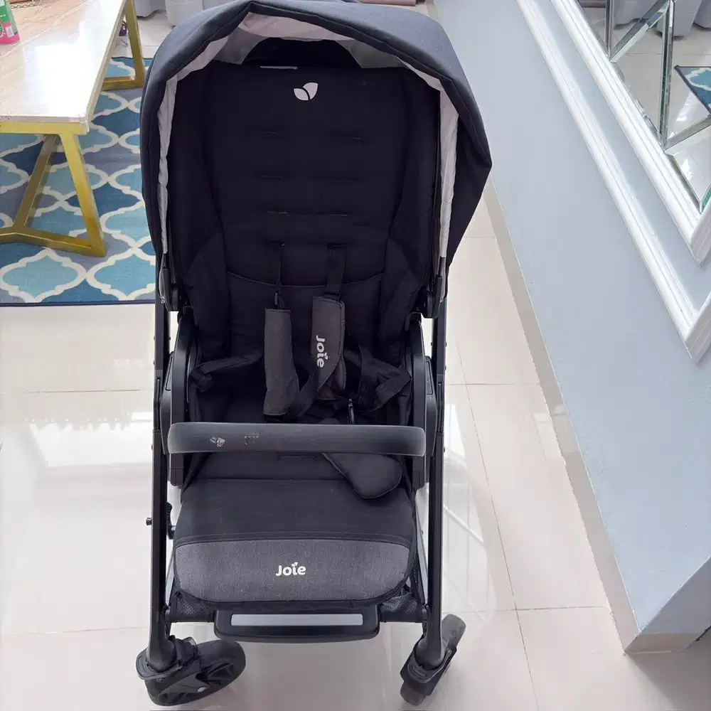 Dijual Preloved Joie Stroller Chrome Warna Hitam