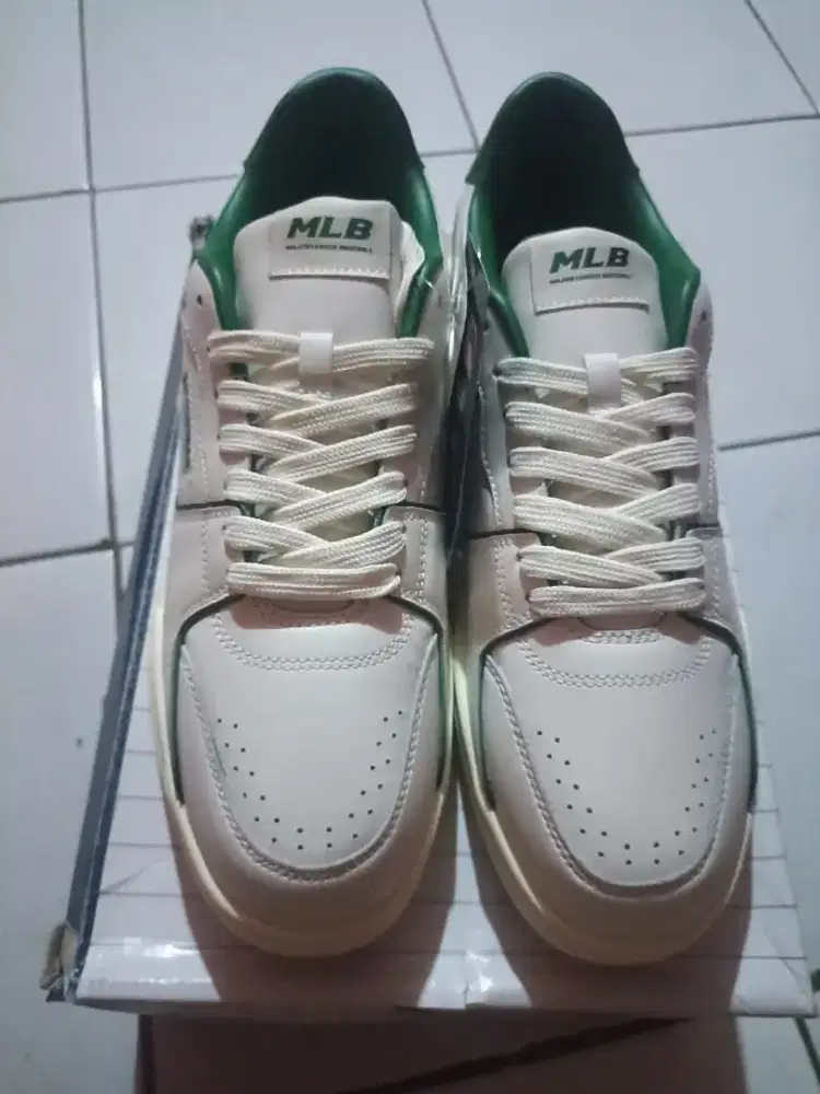 Sepatu MLB Dodgers Size 45 Ori Kondisi Baru