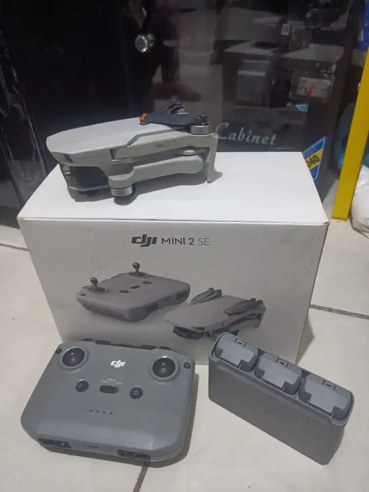 Dji Mini 2 SE Fly More Combo