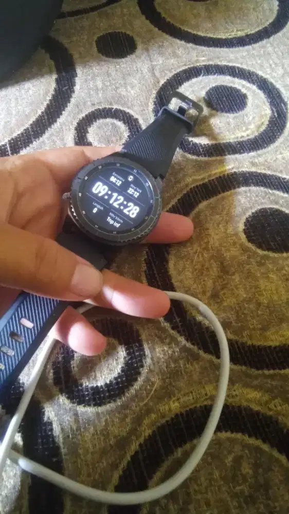 Jam samsung gear S3 frontier , lumayanlah gaya
