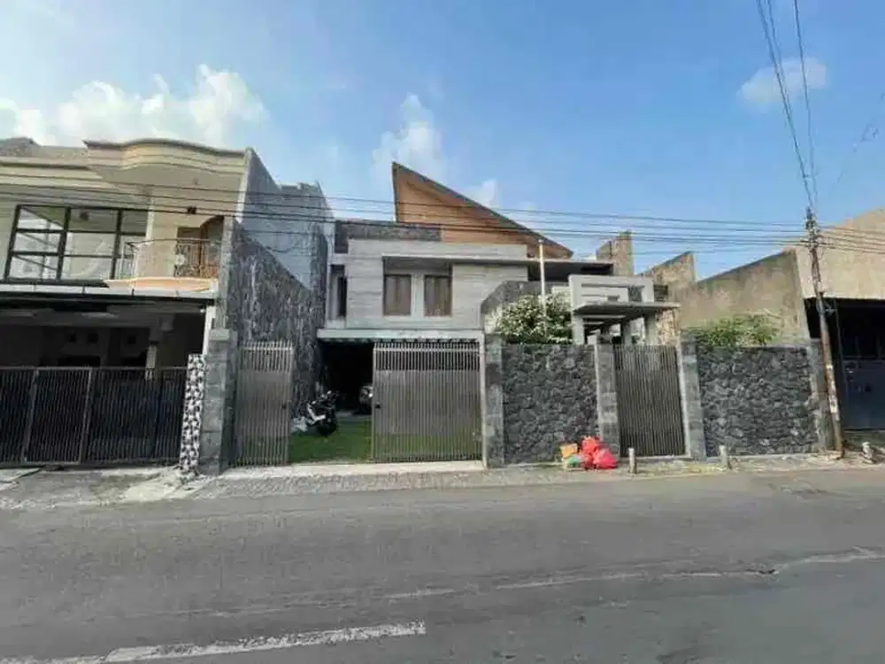 Rumah mewah jalan raya karah