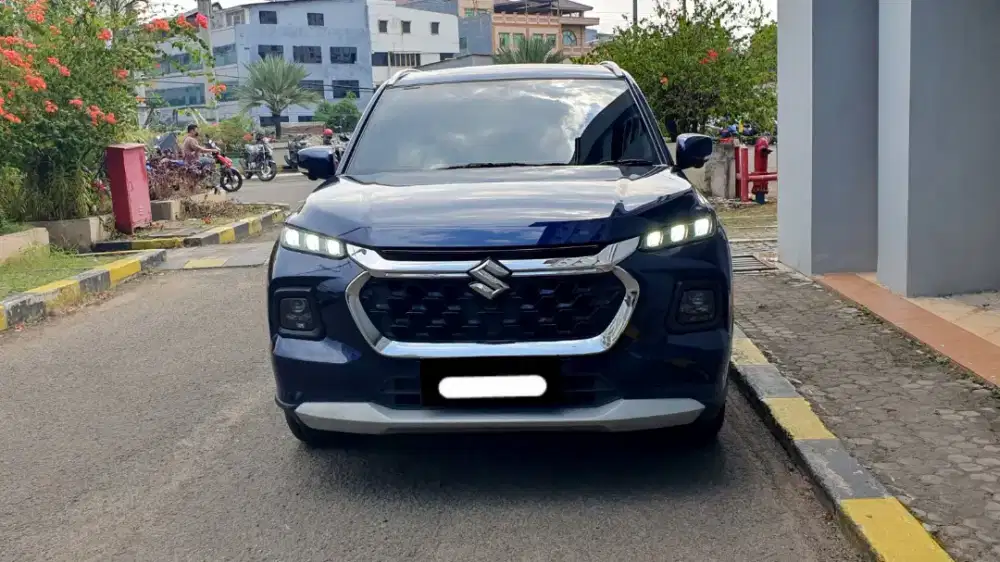 Km35rb suzuki grand vitara gx hybrid 2023 biru pajak panjang