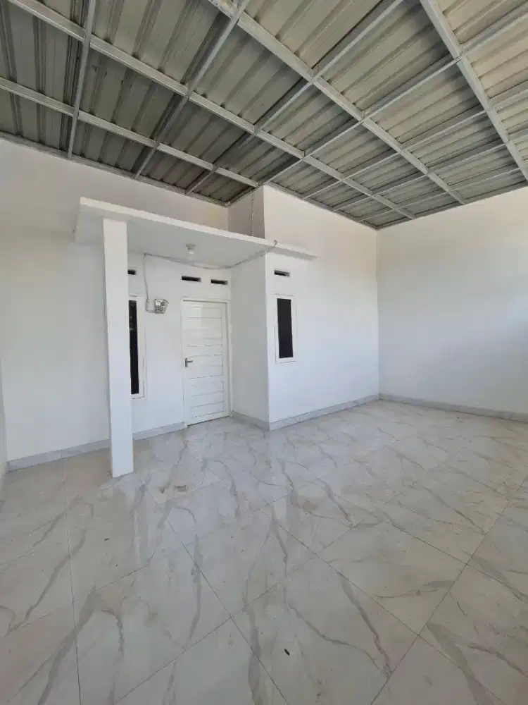 Dijual Rumah BTN full bangunan depan belakang