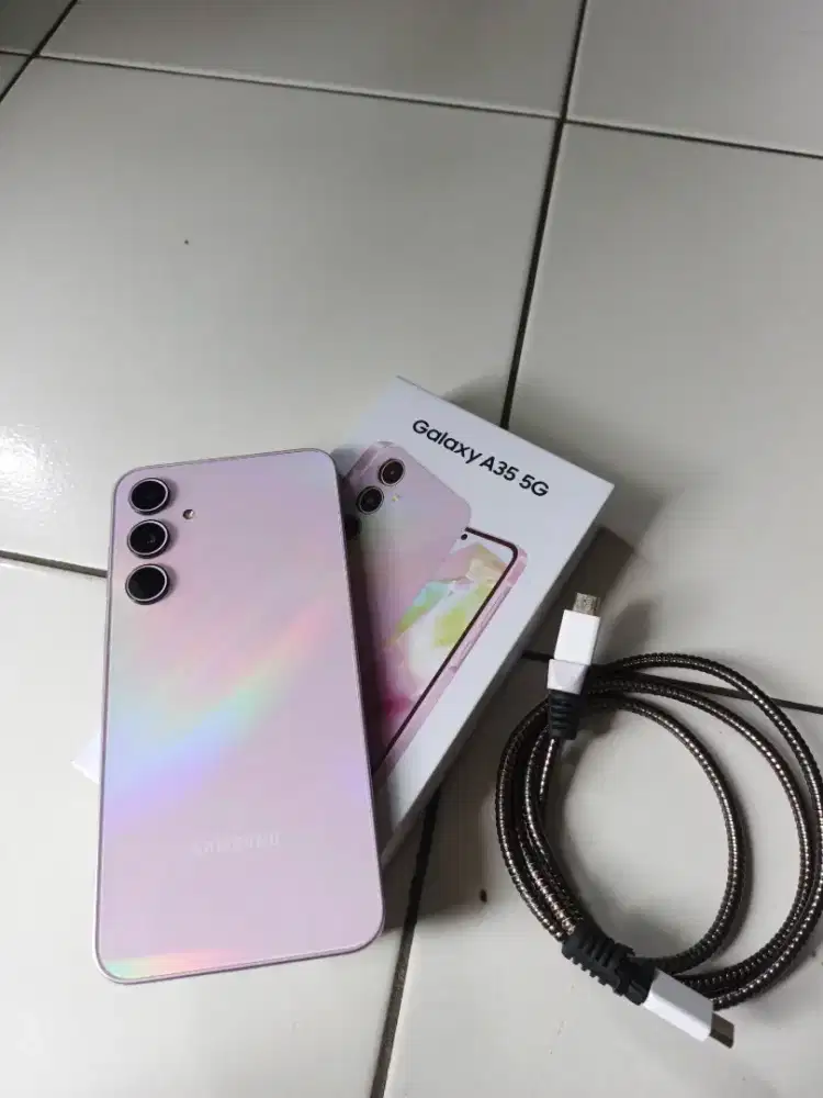 DiJual Hp Samsung Galaxy A35 warna Purple Ram 8/256 GB Rp.3.400.000,-