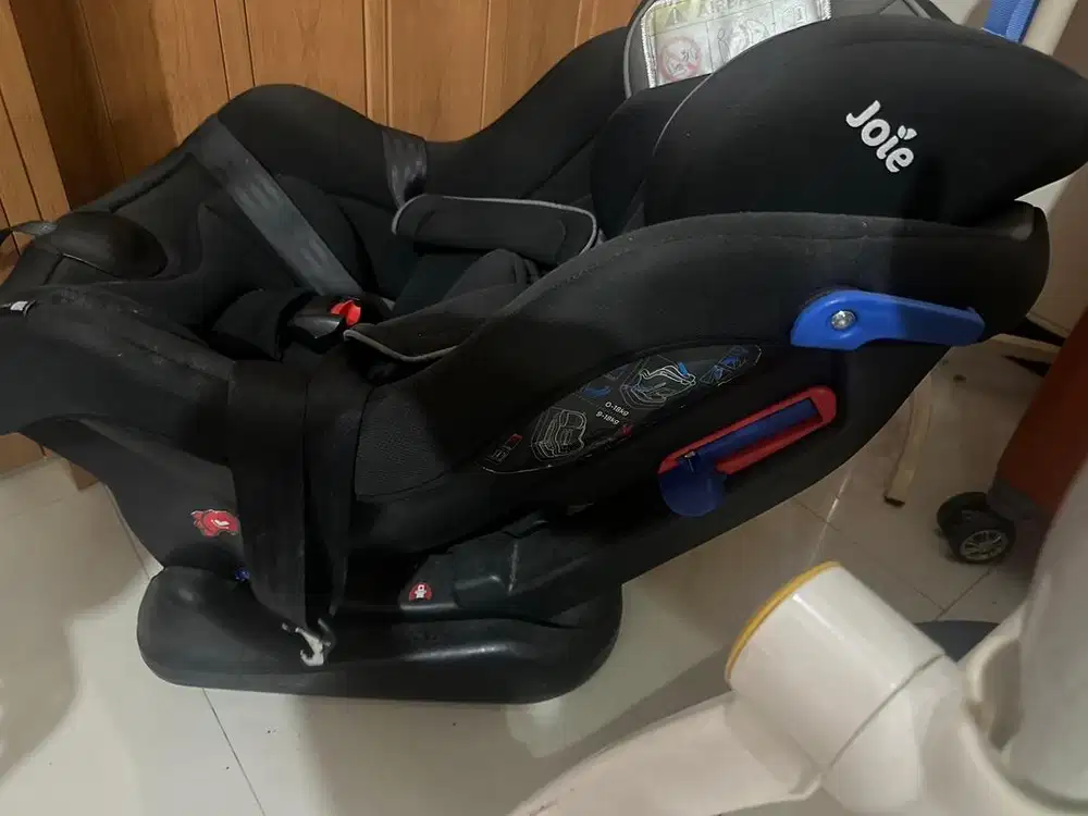 Car seat Joie meet steadi moonlight