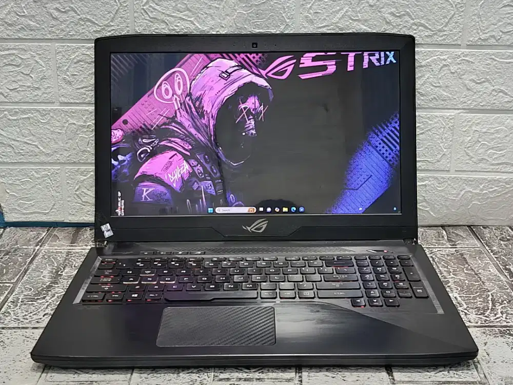 ASUS ROG STRIX GL503VD Intel Corei7-7700HQ RAM16GB SSD 256GB GTX 1050