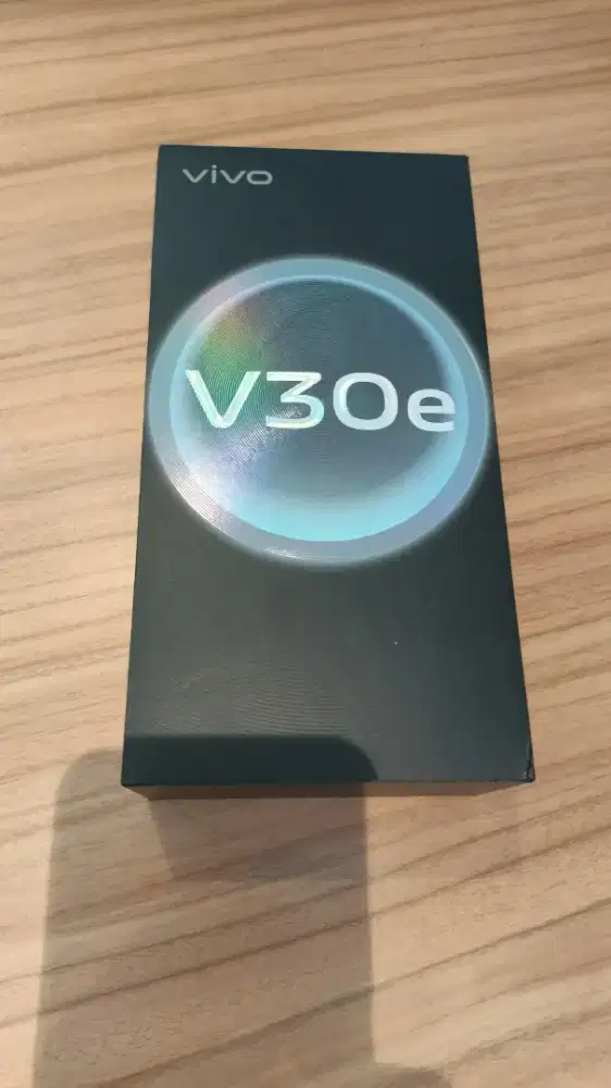 Vivo V30e seperti baru