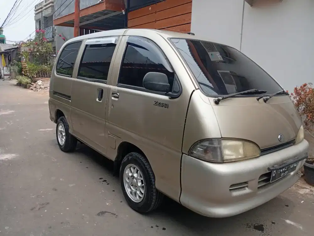 Daihatsu Espass 1.3 cc Tahun 2004 ZL