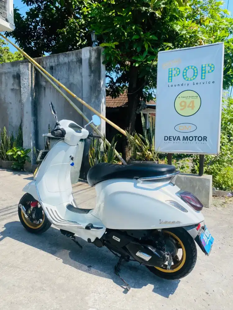 Primavera iget putih Deva motor