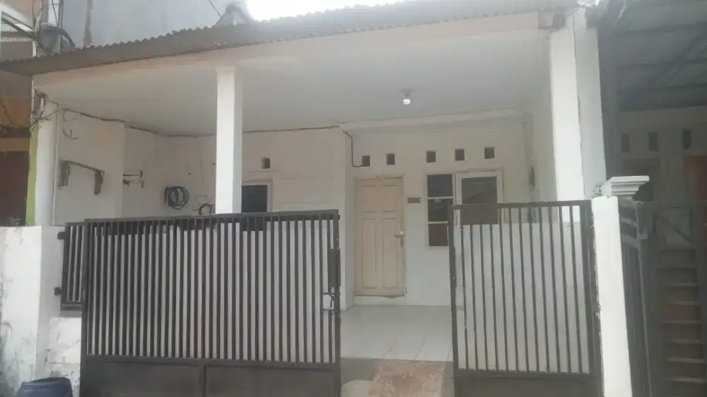Dikontrakkan rumah di duta Bintaro
