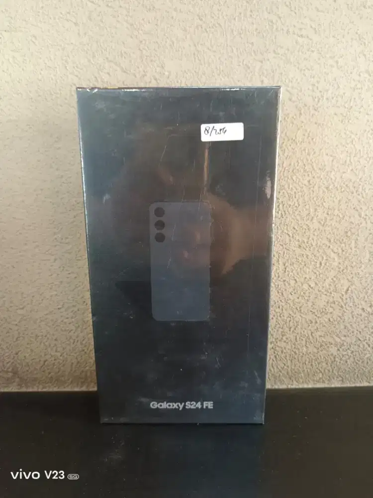SAMSUNG GALACY S24 FE 256 FREE ADAPTOR