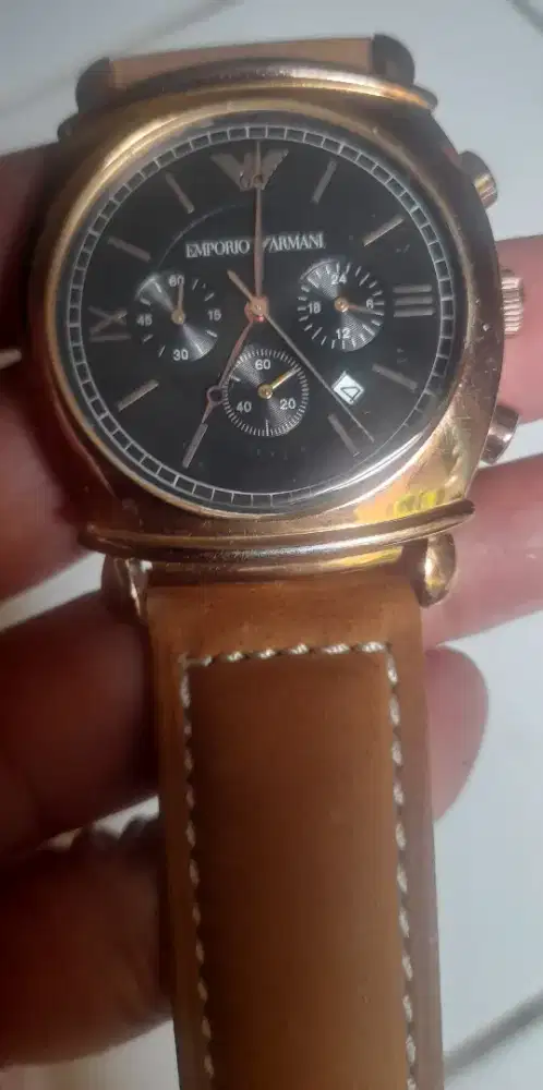 Jam Tangan Emporio Armani Bagus dan Elegant