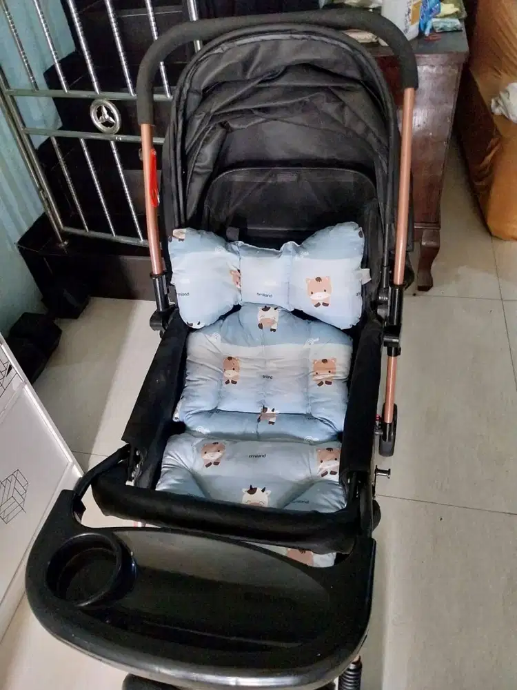 Di jual stroller merk S05 FLYBB