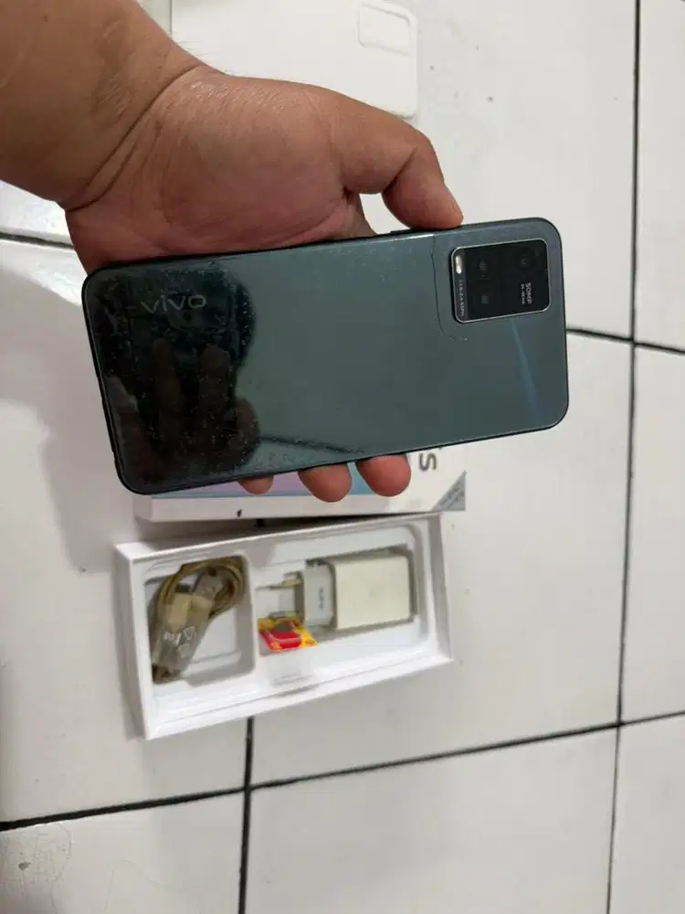 Vivo y33s 8/128gb wifi only fullset
