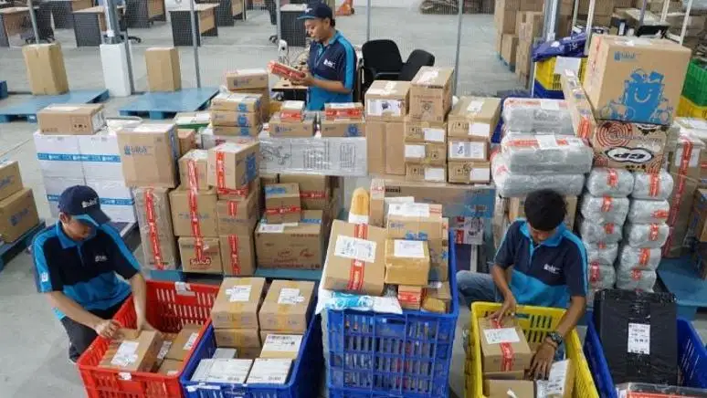 LANGSUNG KERJA JIKA COCOK STAFF PACKING GUDANG TOKO ONLINE HELPER